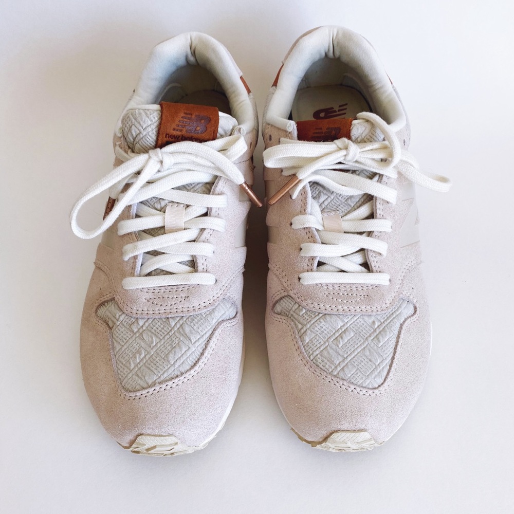 New Balance Pink Suede Shoe